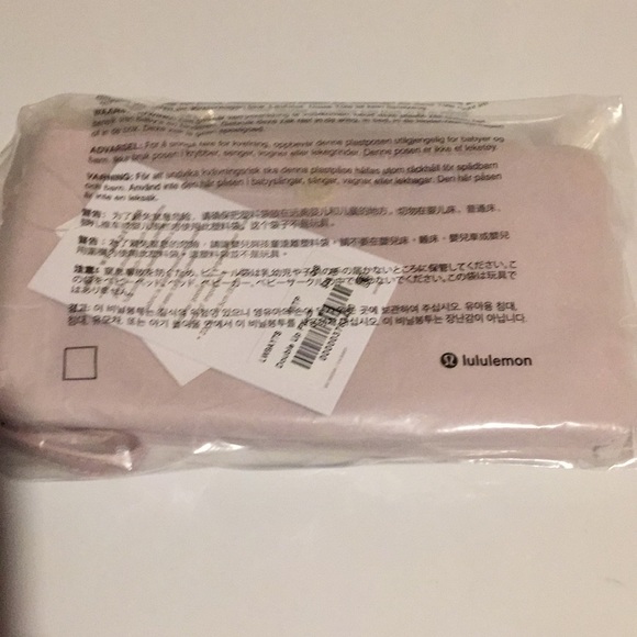 SOLD Lululemon double up pouch in pink - Picture 2 of 6